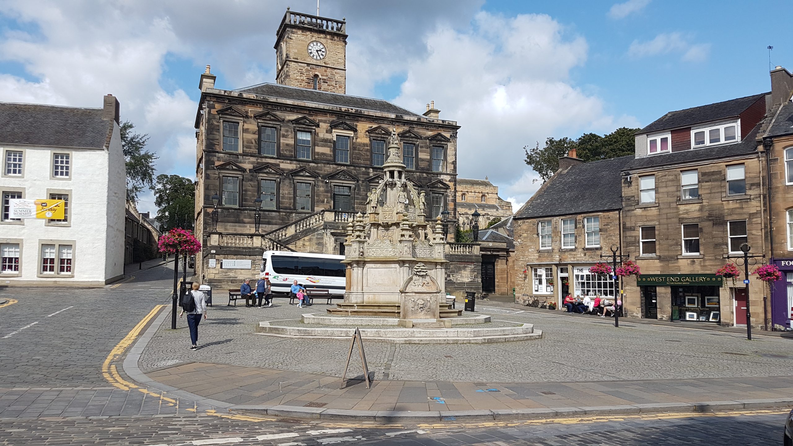 Linlithgow,_The_Cross,_Cross_Well