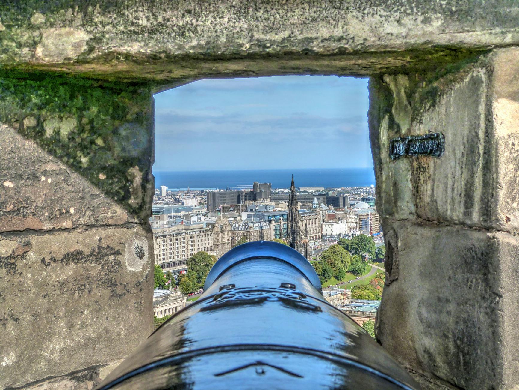 mons meg edinburgh castle