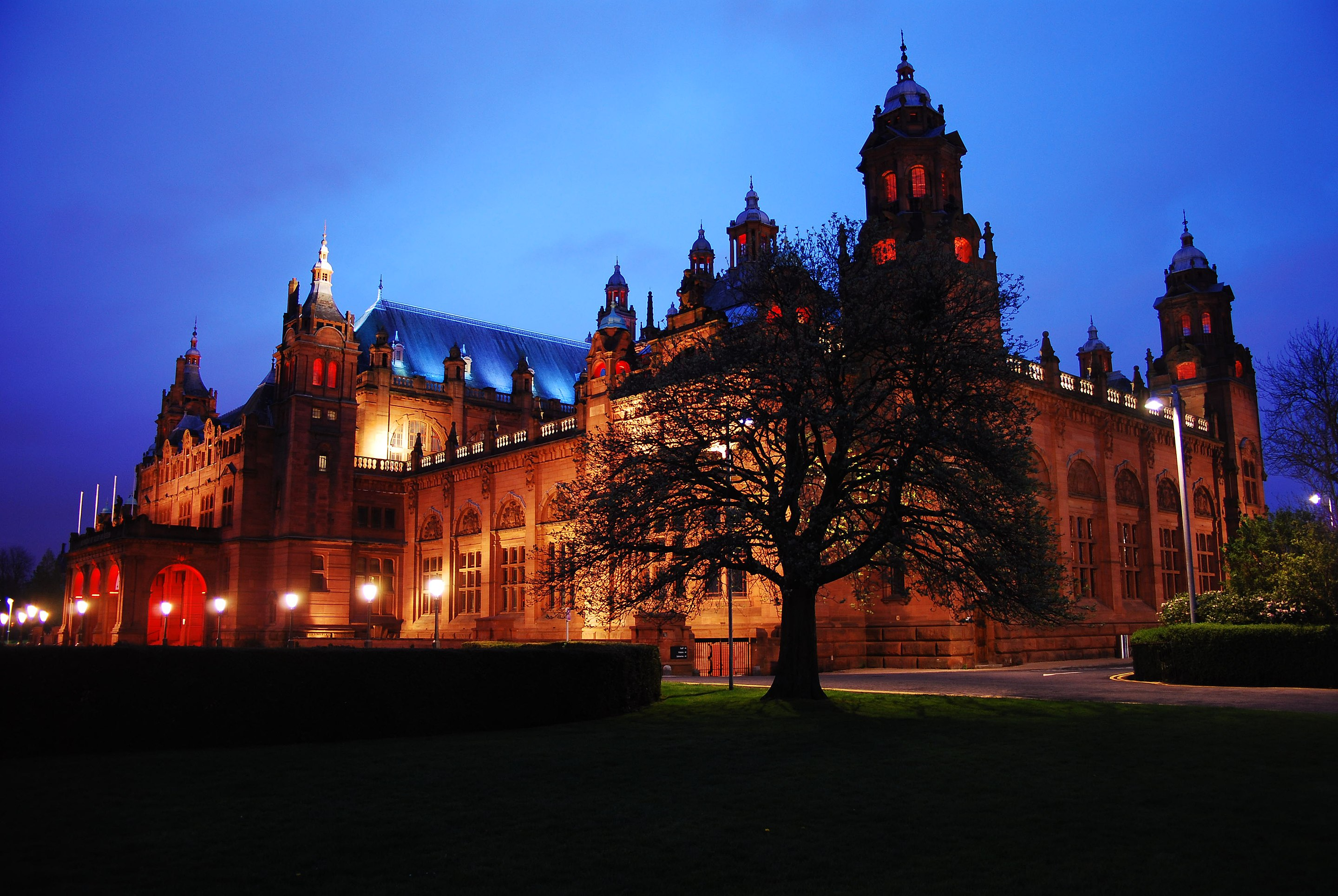 Scottish Places of Interest. Kelvingrove. 3
