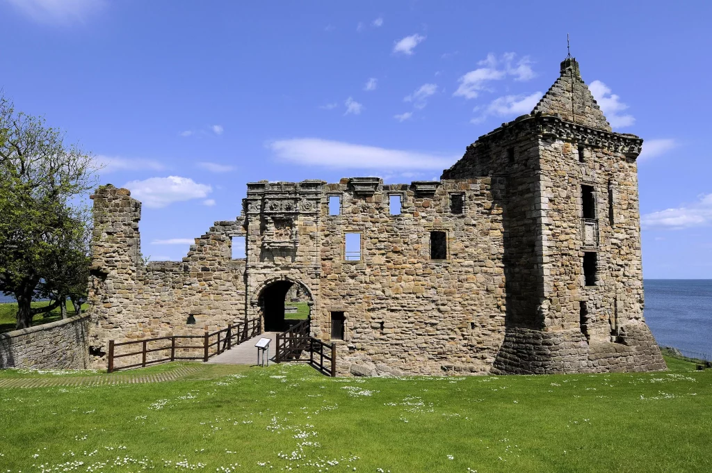 King James birthplace.