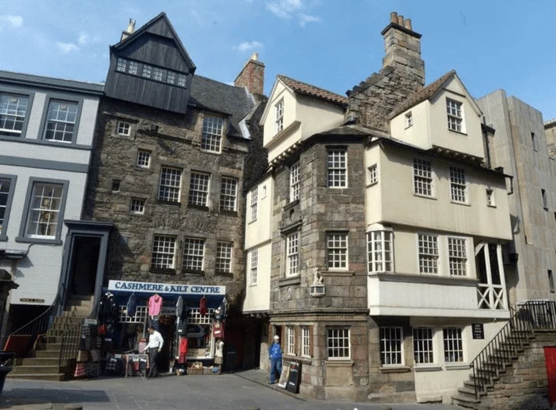 Scottish Architecture.(moubray)