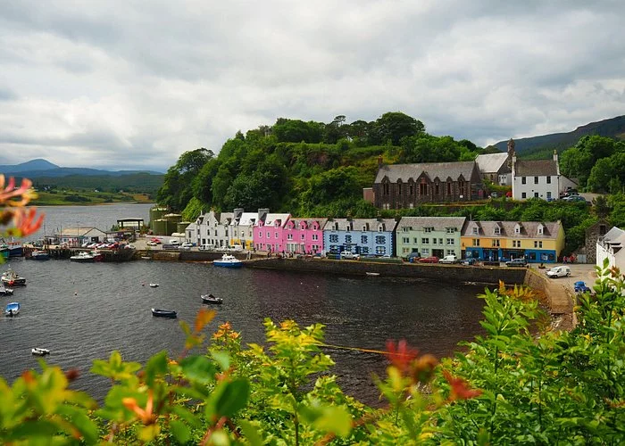 Scottish Towns-Cities.(portree)