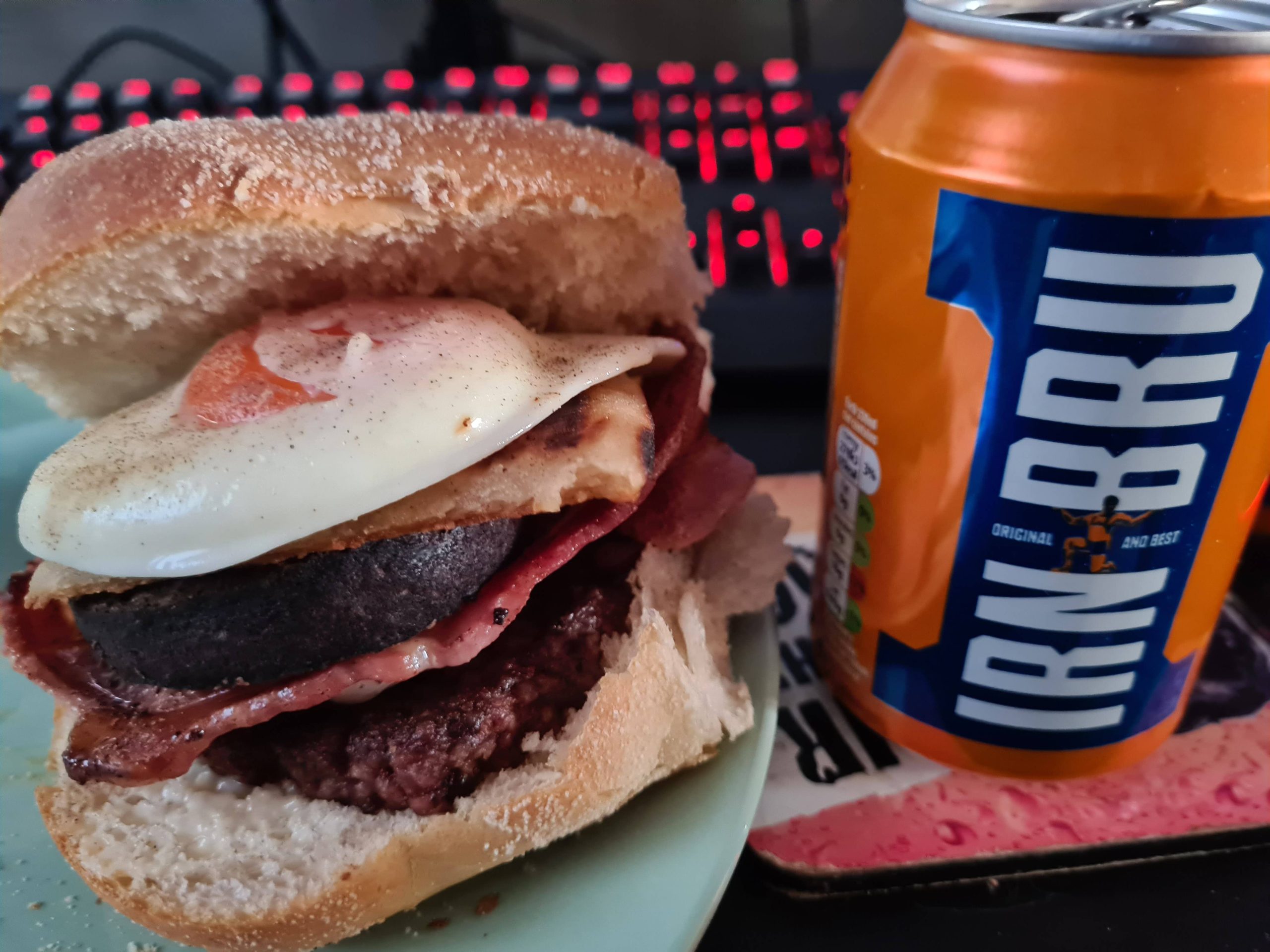 the scottish breakfast roll