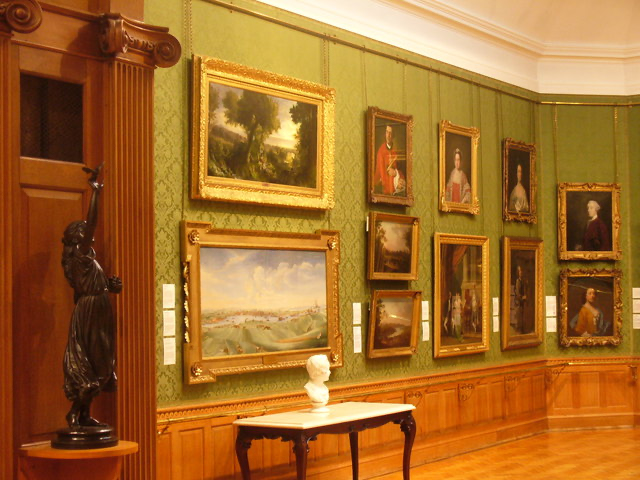 Scottish Places of Interest.(Art Gallery)