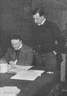 MacCunn, right, with Edward German, 1902