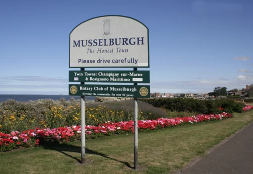 musselburgh town sign