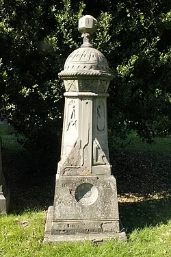 lessels grave